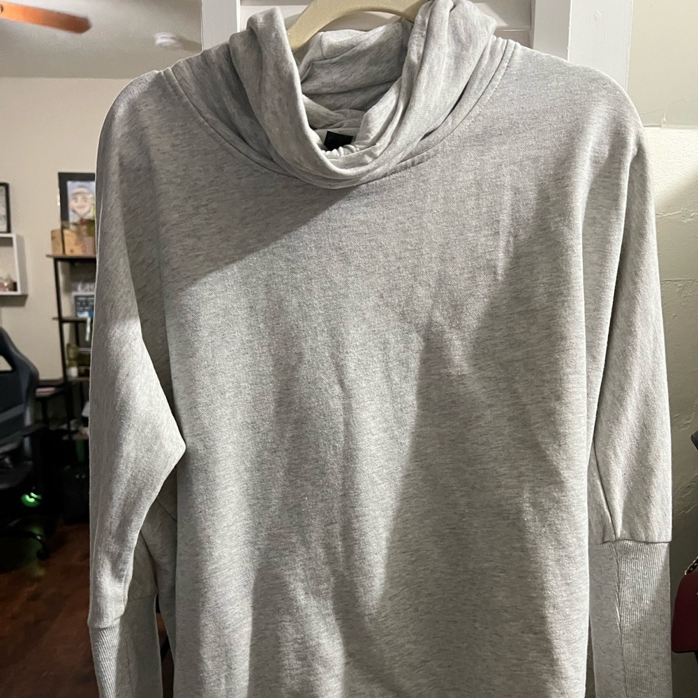 Sweater/sweatshirt
